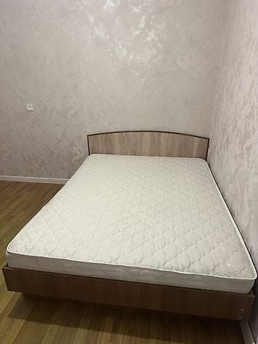 Двуспальная кровать, С матрасом, длина - 200 см at lalafo.kg Двуспальная кровать, С матрасом, длина - 200 см