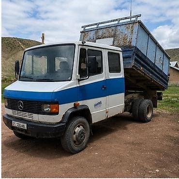 Грузовик, Mercedes-Benz, Дубль, 6 т, Б/у at lalafo.kg Грузовик, Mercedes-Benz, Дубль, 6 т, Б/у
