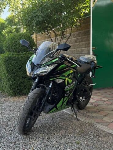 Спортбайк 250 куб инжекторный 6 ступка
Пробег 750 км at lalafo.kg Спортбайк 250 куб инжекторный 6 ступка
Пробег 750 км