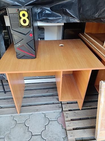 Компьютерные столы(11шт) б/у. состояние отличное. разумный торг at lalafo.kg Компьютерные столы(11шт) б/у. состояние отличное. разумный торг