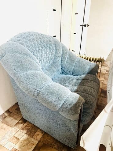 Продается в связи переездом !!! Кресло 1шт очень хорошего качества at lalafo.kg Продается в связи переездом !!! Кресло 1шт очень хорошего качества