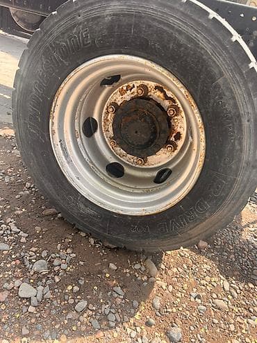 Железные Диски R 17.5 Mercedes-Benz, Комплект, отверстий - 6, Б/у at lalafo.kg Железные Диски R 17.5 Mercedes-Benz, Комплект, отверстий - 6, Б/у