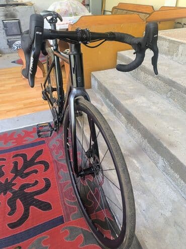 Продам шоссейник JAVA VELOCE
Тормаза и переключатели L-TWOO R5 at lalafo.kg Продам шоссейник JAVA VELOCE
Тормаза и переключатели L-TWOO R5