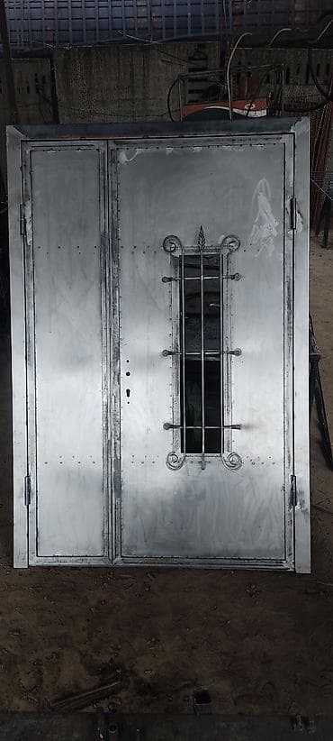 Металлическая дверь на заказ, Для частного дома, Двухстворчатая, Стальная at lalafo.kg Металлическая дверь на заказ, Для частного дома, Двухстворчатая, Стальная