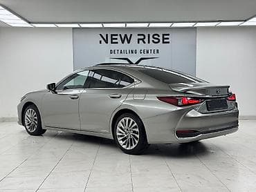 Lexus ES: 2021 г., 2.5 л, Вариатор, Гибрид, Седан at lalafo.kg — 3 Lexus ES: 2021 г., 2.5 л, Вариатор, Гибрид, Седан — 3