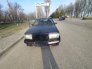 Mercedes-Benz W124: 1992 г., 2 л, Ручные, Бензин, Седан at lalafo.kg Mercedes-Benz W124: 1992 г., 2 л, Ручные, Бензин, Седан
