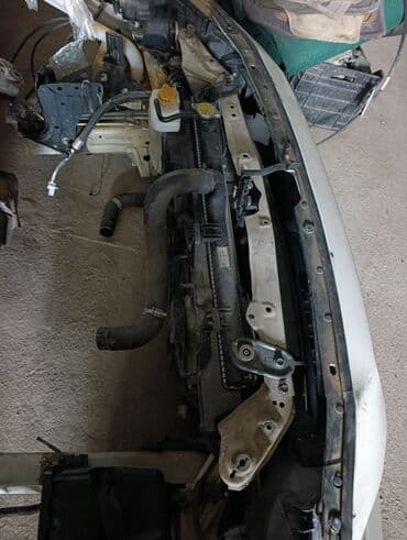 Бампер Subaru, Б/у, Оригинал at lalafo.kg Бампер Subaru, Б/у, Оригинал