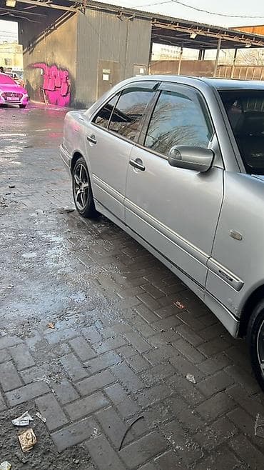 Mercedes-Benz E-Class: 1998 г., 4.3 л, Автомат, Газ, Седан at lalafo.kg Mercedes-Benz E-Class: 1998 г., 4.3 л, Автомат, Газ, Седан