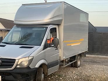 Городской фургон-бокс Mercedes-Benz (кабина Sprinter) с изотермическим at lalafo.kg Городской фургон-бокс Mercedes-Benz (кабина Sprinter) с изотермическим