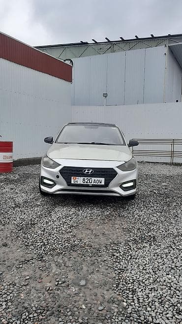 Hyundai Solaris: 2017 г., 1.6 л, Автомат, Бензин, Седан at lalafo.kg Hyundai Solaris: 2017 г., 1.6 л, Автомат, Бензин, Седан