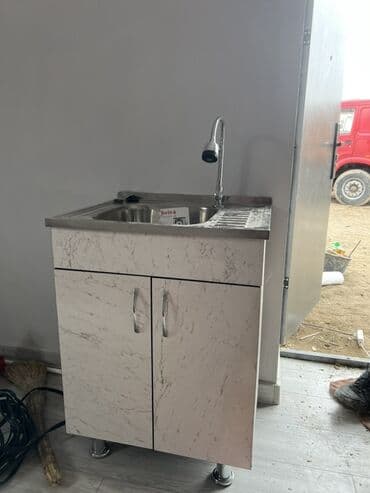 Тумба для кухни, С мойкой, Напольная at lalafo.kg Тумба для кухни, С мойкой, Напольная