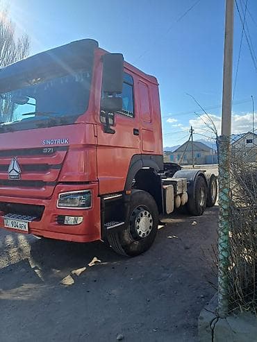 Тягач, Howo, 2016 г. at lalafo.kg Тягач, Howo, 2016 г.