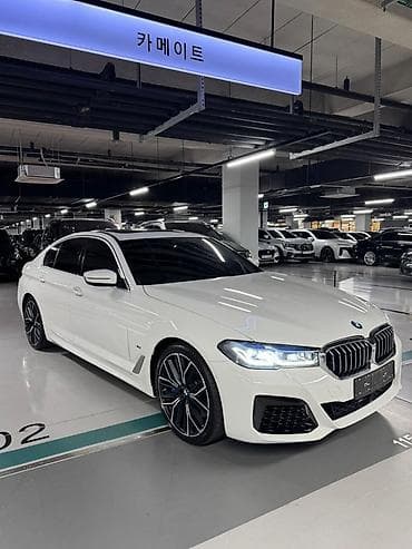 BMW 5 series: 2020 г., 3 л, Автомат, Бензин, Седан at lalafo.kg BMW 5 series: 2020 г., 3 л, Автомат, Бензин, Седан