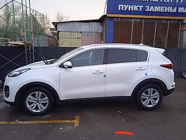 Kia Sportage: 2018 г., 2 л, Автомат, Дизель, Кроссовер at lalafo.kg Kia Sportage: 2018 г., 2 л, Автомат, Дизель, Кроссовер