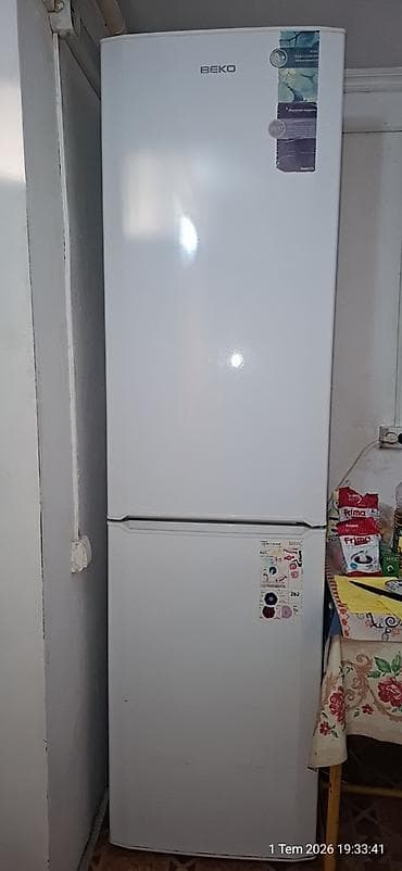 Холодильник Beko, класс энергопотребления A+. - Двухкамерный: верхняя at lalafo.kg Холодильник Beko, класс энергопотребления A+. - Двухкамерный: верхняя