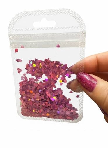 Блестки в форме сердца для Декора Ногтей и Одежды Назначение at lalafo.kg Блестки в форме сердца для Декора Ногтей и Одежды Назначение