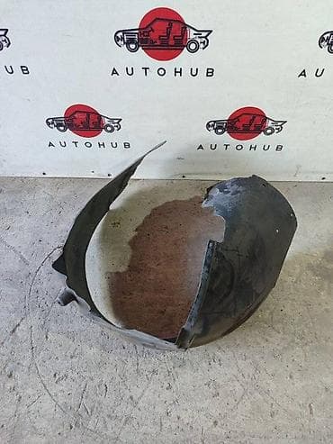 Подкрылок Audi A4 B6 2 2003 (б/у) at lalafo.kg Подкрылок Audi A4 B6 2 2003 (б/у)