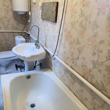 Сдаётся помещение с санузлом и кухонной зоной. Характеристики: - at lalafo.kg Сдаётся помещение с санузлом и кухонной зоной. Характеристики: -