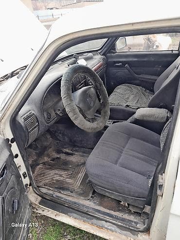 ВАЗ (ЛАДА) : 2000 г., Механика, Бензин, Седан at lalafo.kg ВАЗ (ЛАДА) : 2000 г., Механика, Бензин, Седан