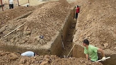 Экскаватор | Траншеи at lalafo.kg Экскаватор | Траншеи