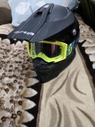 Шлем размер 59-60 L черепаха размер L все в месте все это одевалось at lalafo.kg Шлем размер 59-60 L черепаха размер L все в месте все это одевалось