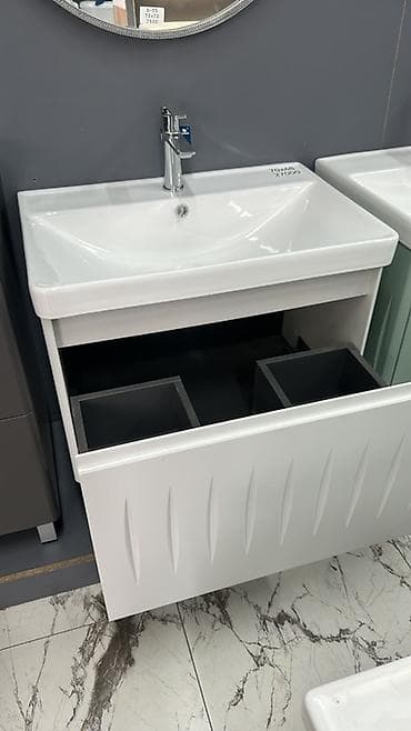 Тумба для ванны, С раковиной, Другой материал, цвет - Белый at lalafo.kg Тумба для ванны, С раковиной, Другой материал, цвет - Белый