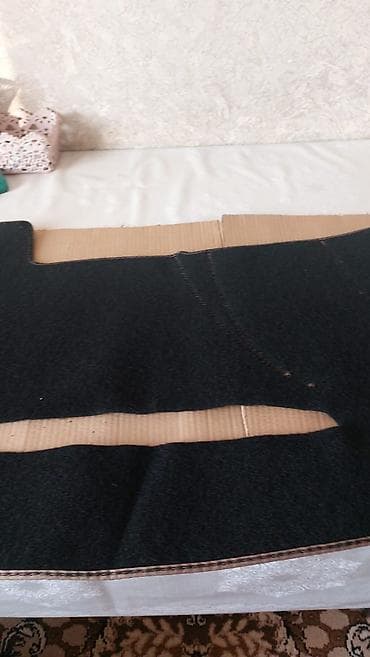 Плоские Полики Для салона цвет - Черный, Б/у, Самовывоз at lalafo.kg — 6 Плоские Полики Для салона цвет - Черный, Б/у, Самовывоз — 6