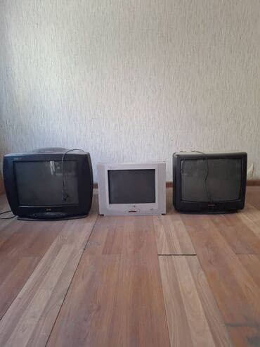 Комплект мягкой мебели, Б/у, Самовывоз at lalafo.kg Комплект мягкой мебели, Б/у, Самовывоз