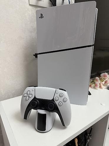 PlayStation 5 Slim (1TB, с дисководом) — в идеальном состоянии at lalafo.kg PlayStation 5 Slim (1TB, с дисководом) — в идеальном состоянии