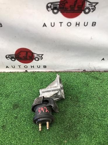 Подушка мотора Toyota 2001 г., Б/у, Оригинал, Япония at lalafo.kg Подушка мотора Toyota 2001 г., Б/у, Оригинал, Япония