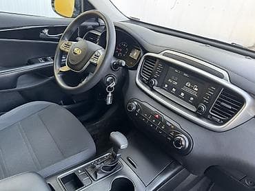 Perodua: Kia Sorento: 2019 г., 2.4 л, Автомат, Бензин, Кроссовер at lalafo.kg — 8 Perodua: Kia Sorento: 2019 г., 2.4 л, Автомат, Бензин, Кроссовер — 8