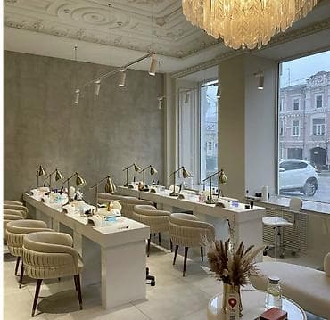 Аренда кабинетов в салонах красоты, 87 м², Для бровиста, Для визажиста, Для лешмейкера at lalafo.kg Аренда кабинетов в салонах красоты, 87 м², Для бровиста, Для визажиста, Для лешмейкера