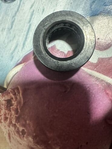 Сальник Toyota Новый at lalafo.kg Сальник Toyota Новый