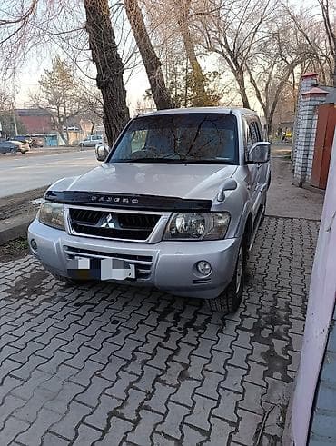 Mitsubishi Pajero: 2004 г., 3 л, Автомат, Газ, Внедорожник at lalafo.kg Mitsubishi Pajero: 2004 г., 3 л, Автомат, Газ, Внедорожник