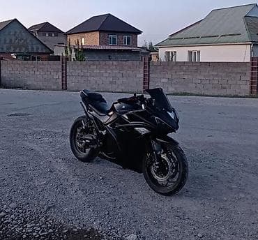 Электро-Спортбайк Yamaha R3 Черный глянец Не нужны права, и номера! at lalafo.kg Электро-Спортбайк Yamaha R3 Черный глянец Не нужны права, и номера!