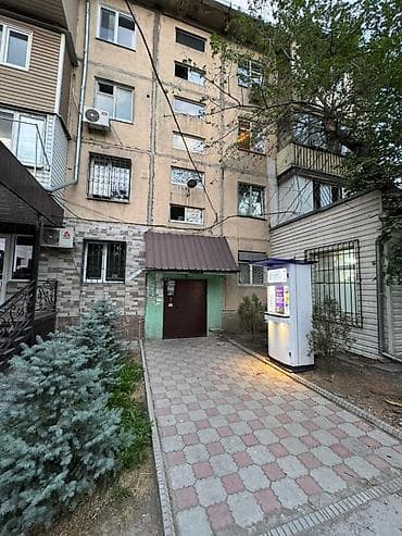 2 комнаты, 46 м², 104 серия, 1 этаж, Косметический ремонт at lalafo.kg 2 комнаты, 46 м², 104 серия, 1 этаж, Косметический ремонт