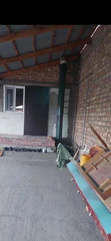 60 м², 3 комнаты, Забор, огорожен at lalafo.kg 60 м², 3 комнаты, Забор, огорожен