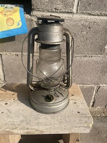 Керосиновая/масляная лампа классического типа (фонарь-«летучая мышь») at lalafo.kg Керосиновая/масляная лампа классического типа (фонарь-«летучая мышь»)