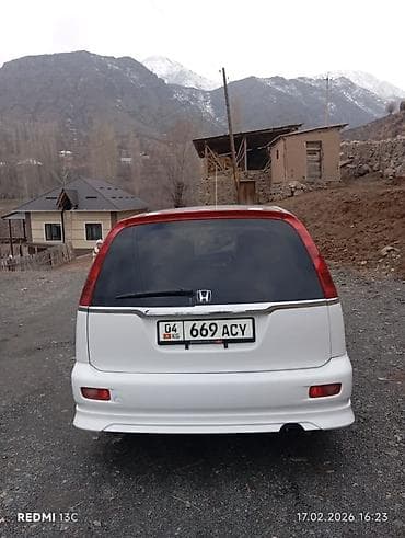 Honda Stream: 2002 г., 1.7 л, Автомат, Бензин, Универсал at lalafo.kg Honda Stream: 2002 г., 1.7 л, Автомат, Бензин, Универсал