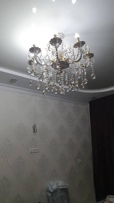 Классическая хрустальная люстра для потолка - Конструкция at lalafo.kg Классическая хрустальная люстра для потолка - Конструкция