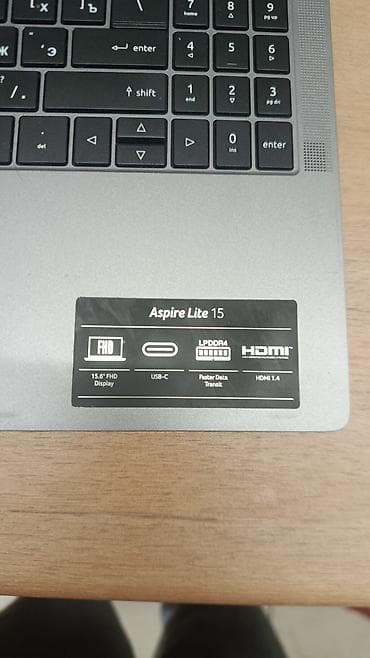 Ноутбуки Acer: Acer Aspire Lite 15 (серия AL15) — 15,6-дюймовый ноутбук в серебристом at lalafo.kg — 4 Ноутбуки Acer: Acer Aspire Lite 15 (серия AL15) — 15,6-дюймовый ноутбук в серебристом — 4