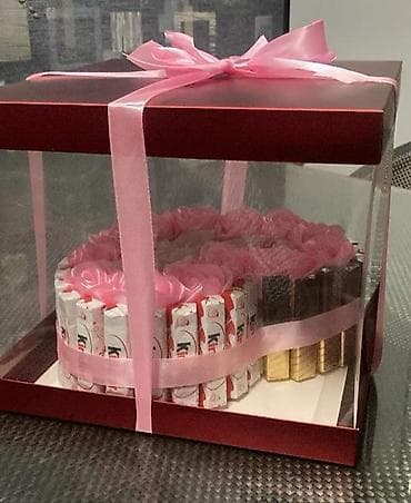 Бонбоньерки: Подарочные композиции в коробке — «сладкое сердце». Что это: - at lalafo.kg — 4 Бонбоньерки: Подарочные композиции в коробке — «сладкое сердце». Что это: - — 4