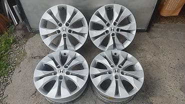 Литые Диски R 17 Комплект, отверстий - 5, Б/у at lalafo.kg Литые Диски R 17 Комплект, отверстий - 5, Б/у
