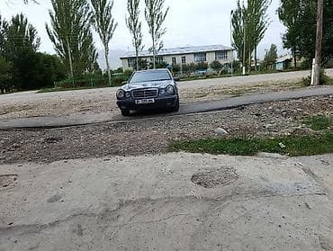 Mercedes-Benz E-Class: 1998 г., 2 л, Автомат, Седан at lalafo.kg Mercedes-Benz E-Class: 1998 г., 2 л, Автомат, Седан