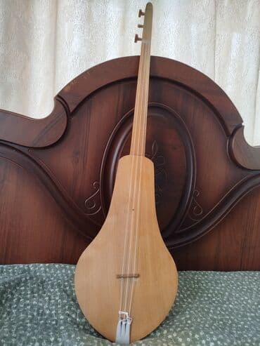 Срочно продается комуз в отличном состоянии (новый), продаю потому at lalafo.kg Срочно продается комуз в отличном состоянии (новый), продаю потому