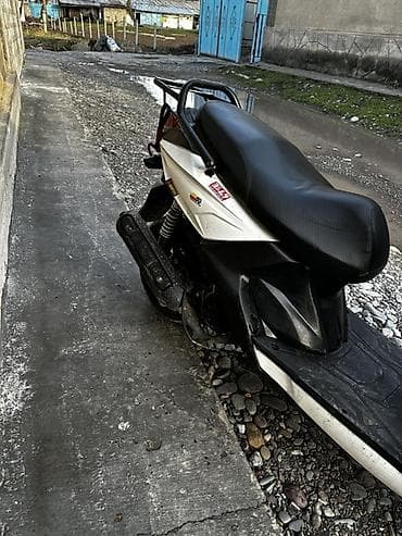 Скутер X-7 (дорожно‑эндурная стилистика) Все работает спидометр тормоз at lalafo.kg Скутер X-7 (дорожно‑эндурная стилистика) Все работает спидометр тормоз