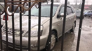 Honda Stream: 2003 г., 0.2 л, Бензин, Универсал at lalafo.kg Honda Stream: 2003 г., 0.2 л, Бензин, Универсал