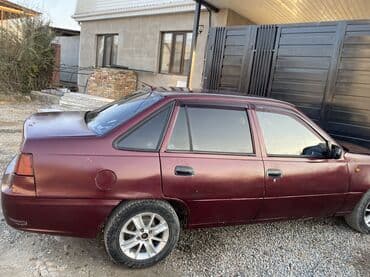 Daewoo Nexia: 2012 г., 1.6 л, Механика, Бензиновая, Седан at lalafo.kg Daewoo Nexia: 2012 г., 1.6 л, Механика, Бензиновая, Седан