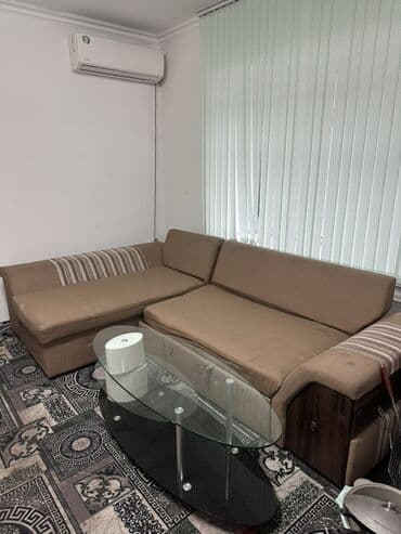 Продаю раскладной диван Состояние: среднее А так же продаю at lalafo.kg Продаю раскладной диван Состояние: среднее А так же продаю