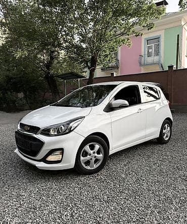 Chevrolet Spark: 2019 г., 1 л, Вариатор, Бензин, Хэтчбэк at lalafo.kg Chevrolet Spark: 2019 г., 1 л, Вариатор, Бензин, Хэтчбэк